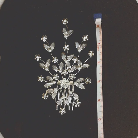 Rhinestone Hair Comb - Picture 3 of 7